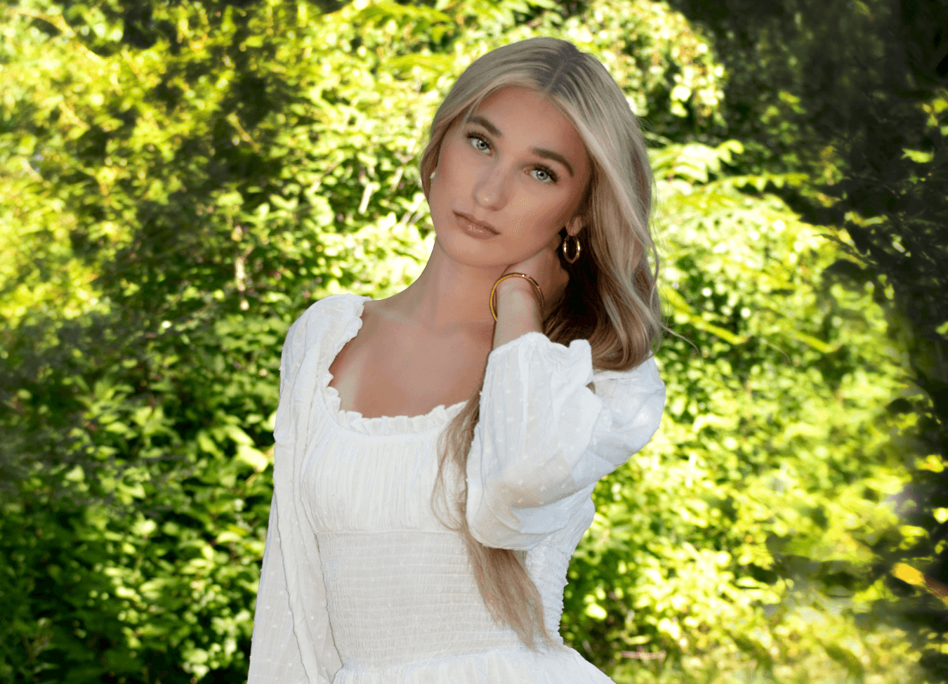 The Importance of Hiring a Professional Photographer for Senior Portraits
